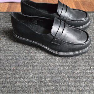 Torrid chunky loafers size 13 WW